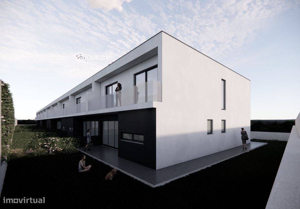 Excelentes moradias T3 de 3 frentes em Santa Maria da Feira