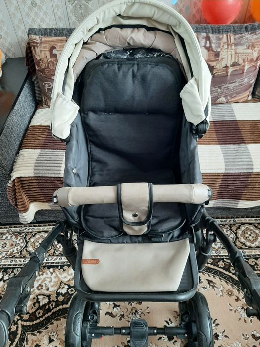 Продам дитячу коляску