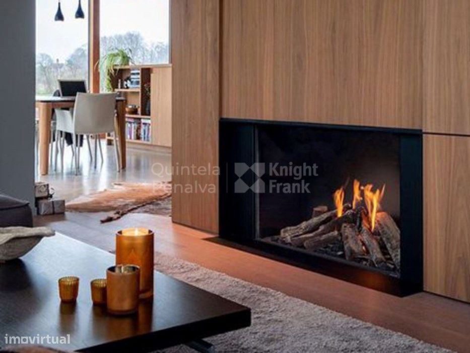 Apartamento T3+1 no Chiado, vista rio. Remodelação total.