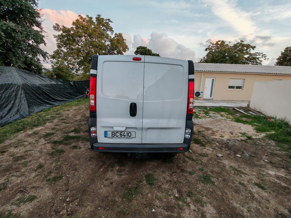 Opel Vivaro F7 2.0 CDTI (3 Lugares) - Caixa Fechada