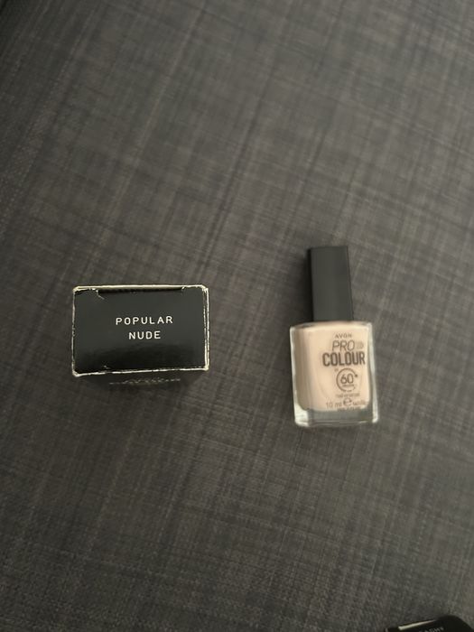 Lakier do paznokci Avon
