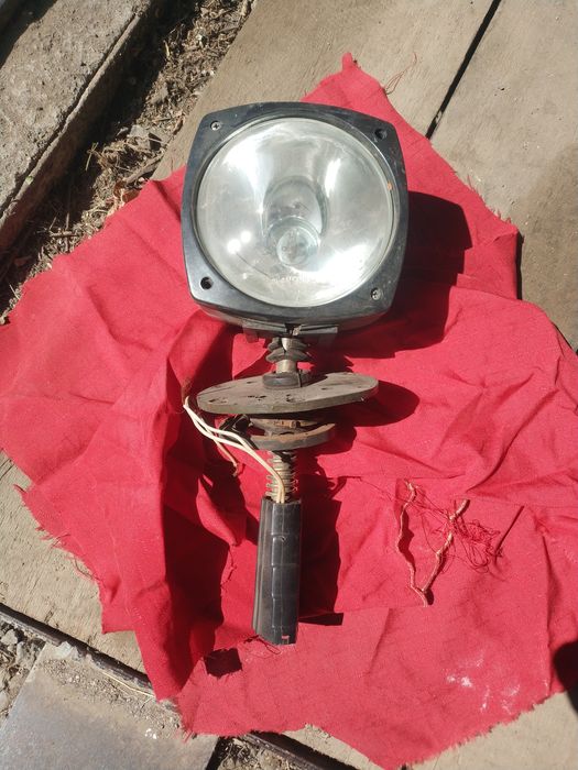 Фары танк,фары БТР,танкофары ближнего ФГ 127 и дальнего ФГ  126 света