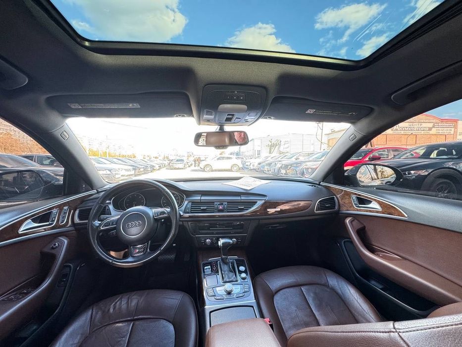 Продам автомобіль Ауді А6С7 2014 року