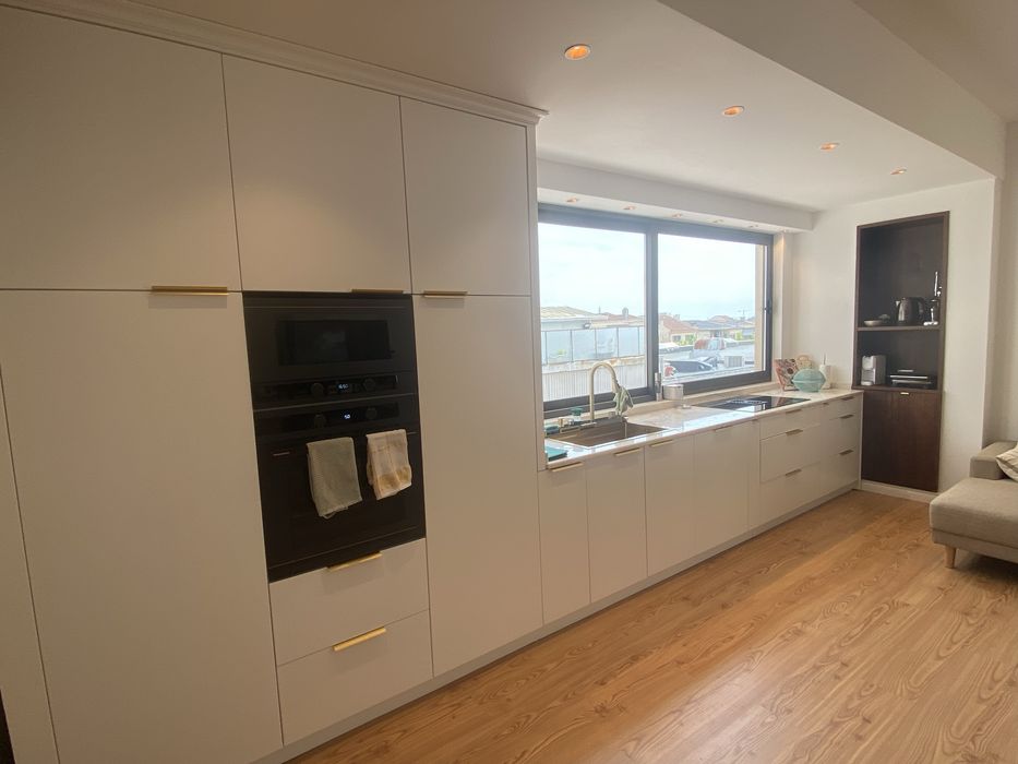 Villa / Mansão T3 ou T6 + Studio + 2 lojas