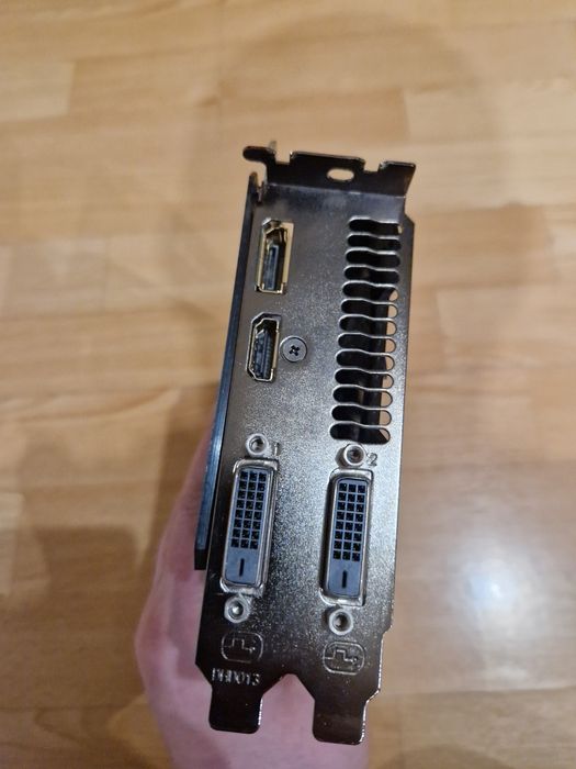 GIGABYTE GTX 1060 3GB 192BIT GDDR5 Відеокарта в гарному стані