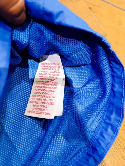 Chłopieca kurtka wiatrówka rozmiar L Nike