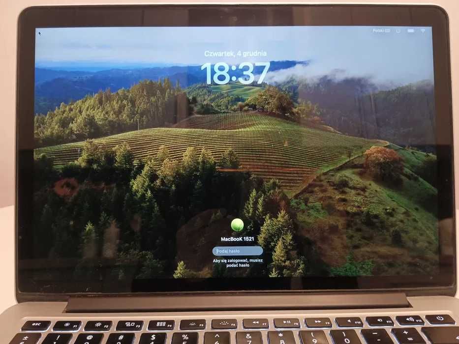 MacBook Pro 16 GB RAM 512 GB Intel Core i7 Retina 13 cali
