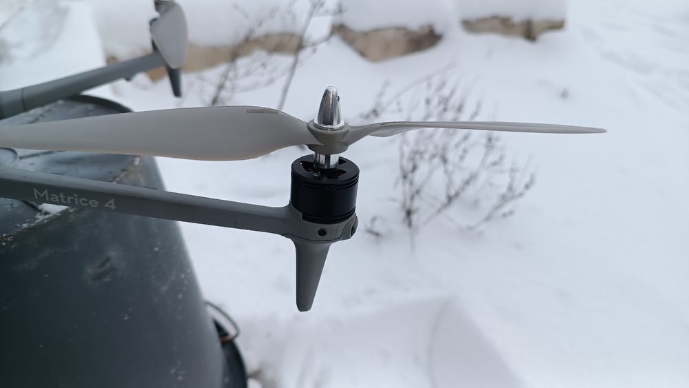 Пропеллери 1045 для  Matrice 4/4е/4t (комплект з цангами)