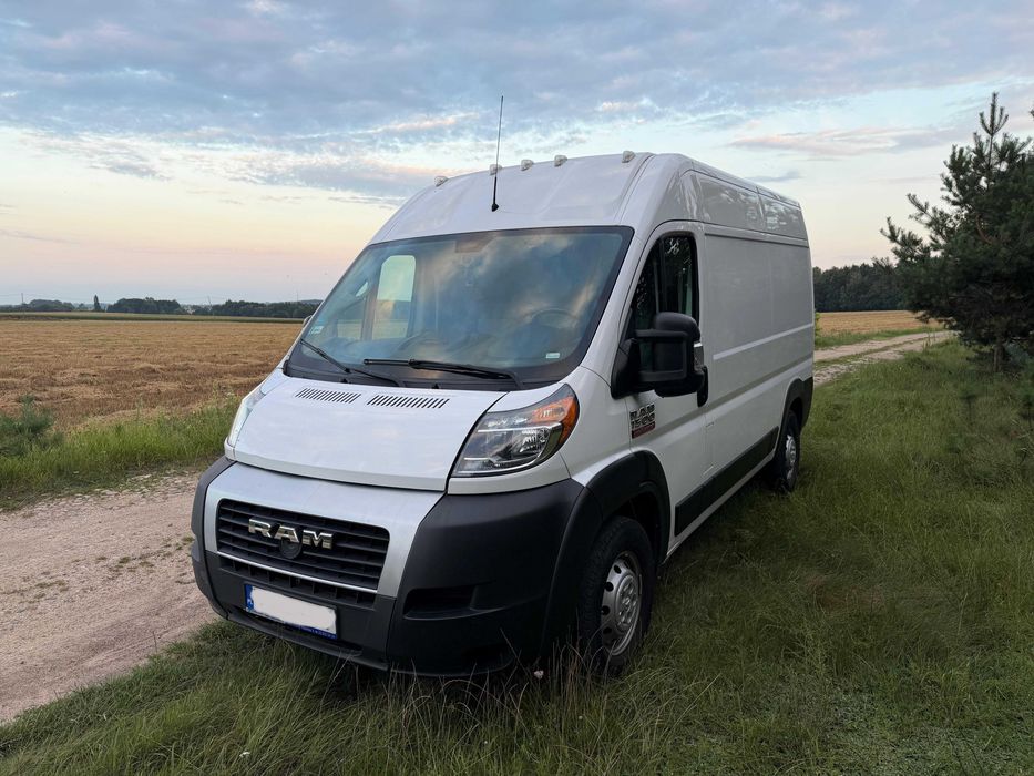 Bus Ram ProMaster 1500