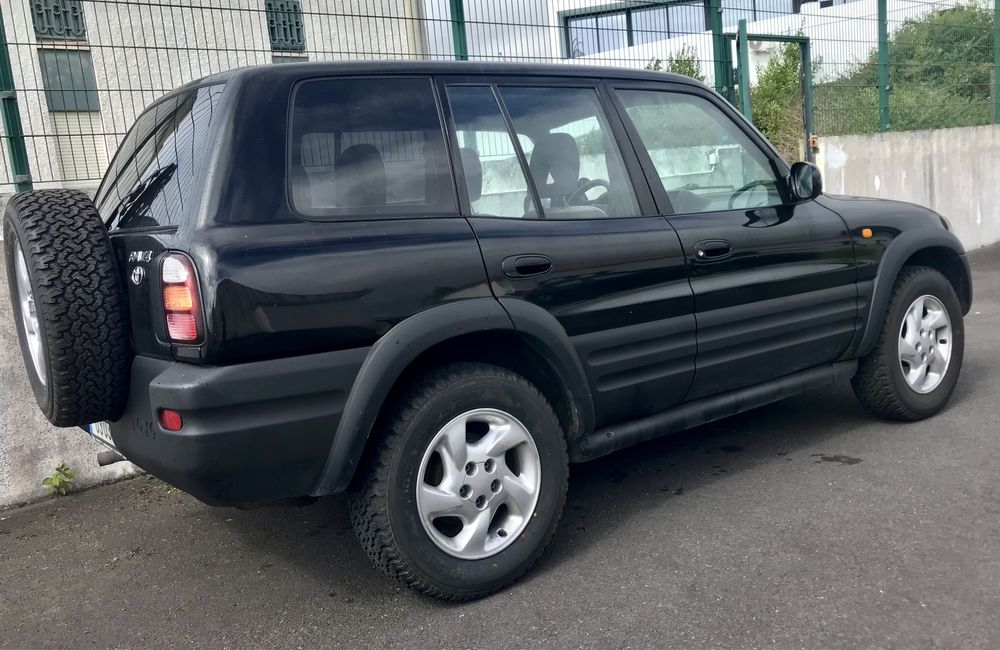 Toyota RAV 4 - I Geração