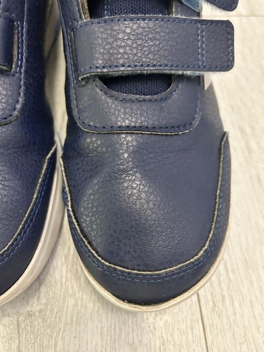 Кросівки adidas для хлопчика 39,5  устілка 25