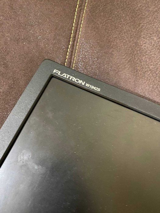 Монітор 20" LG Electronics W2042S