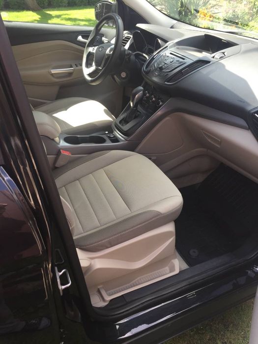 Ford Escape 2015p.