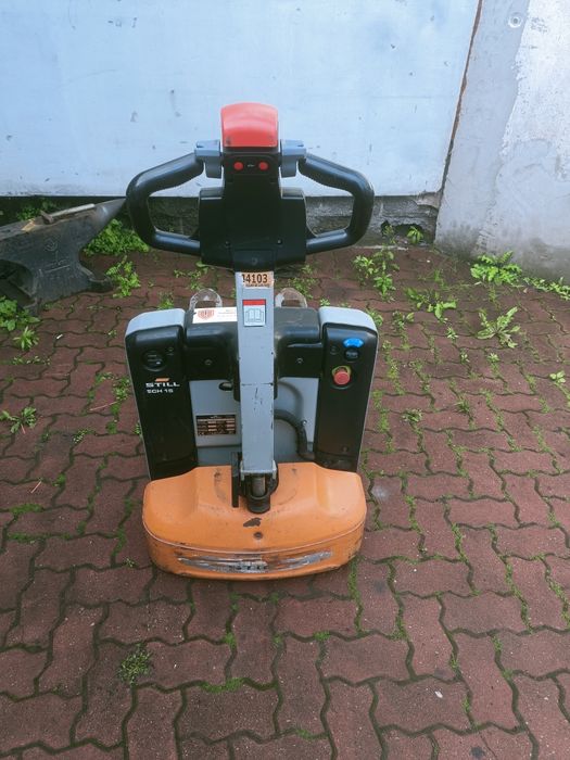 Paleciak elektryczny STILL ECH 15