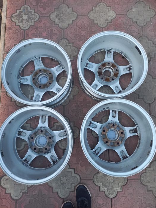 Продам,R15 5/120