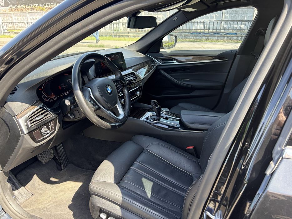 BMW 5-series. G30