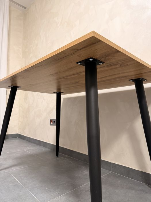 Стіл обідній, новий