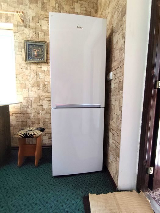 Продам в Валках часть дома в статусе квартиры