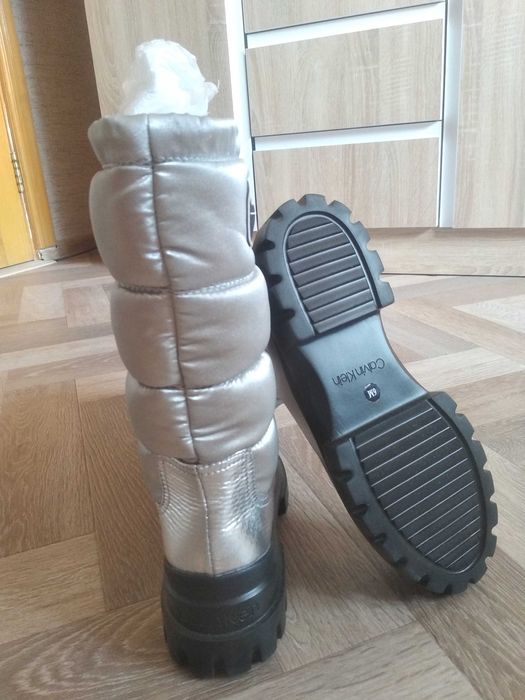 Ботинки, чоботи, сапоги Calvin Klein дутики 36 срібні