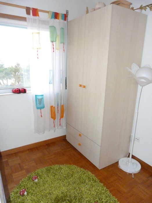 Quarto de criança/jovem e cama de bebé