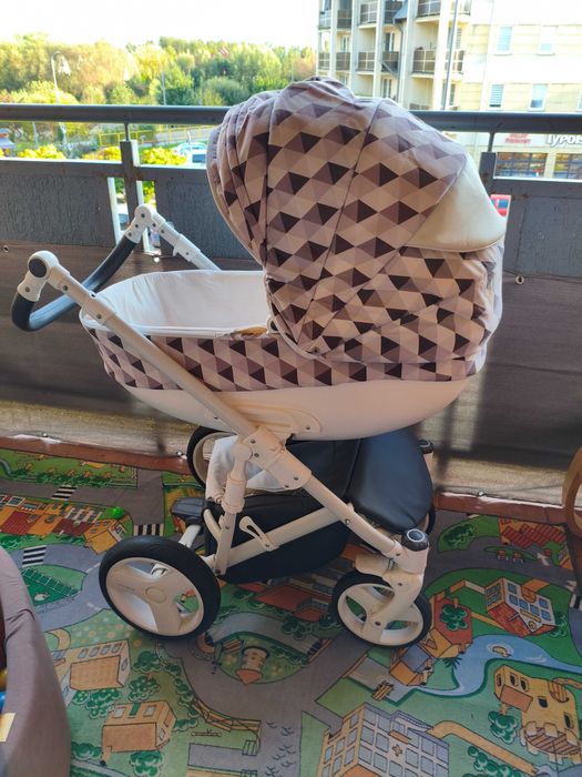 Wózek dziecięcy Bexa cube 2 w 1 + adaptery