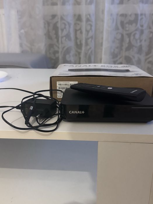 Tv box canal plus
