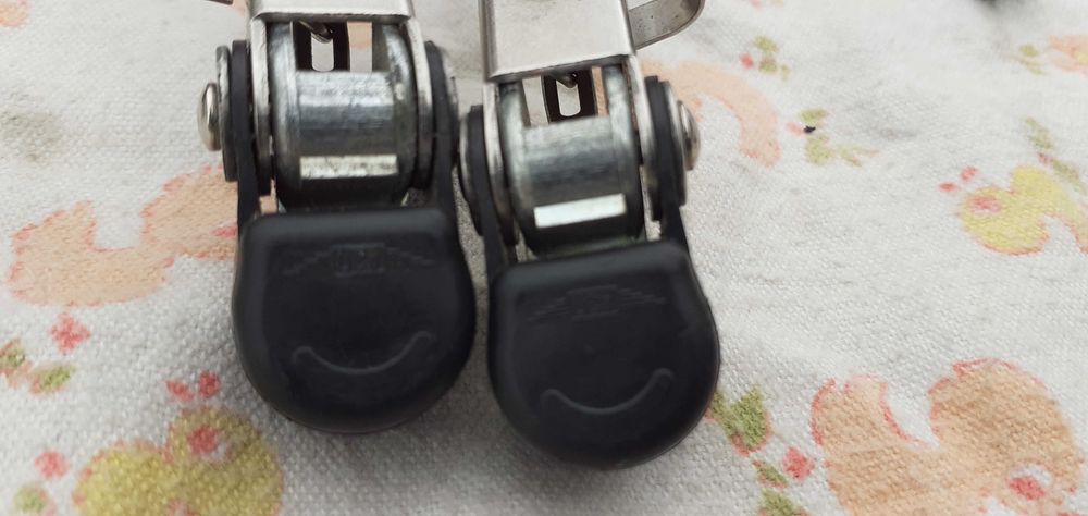 Дворники фар,моторы ВАЗ 2105,2107 ,Нива.