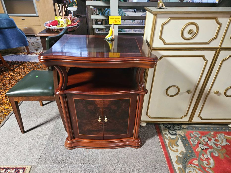 Móvel de TV - Tampo deslizante - Bom estado geral