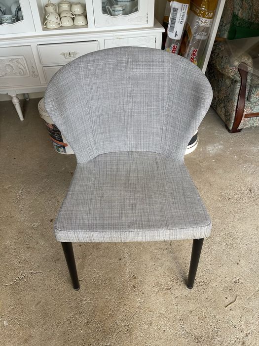 4 cadeiras cinza forradas Ikea