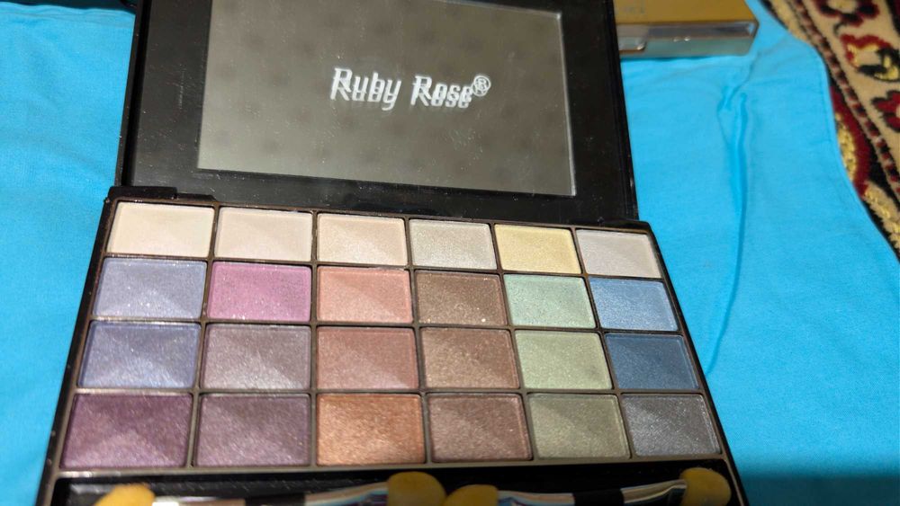 Тени для век ruby rose malva