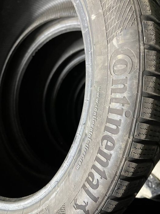 Пара зимової гуми 275/45/21 Continental
