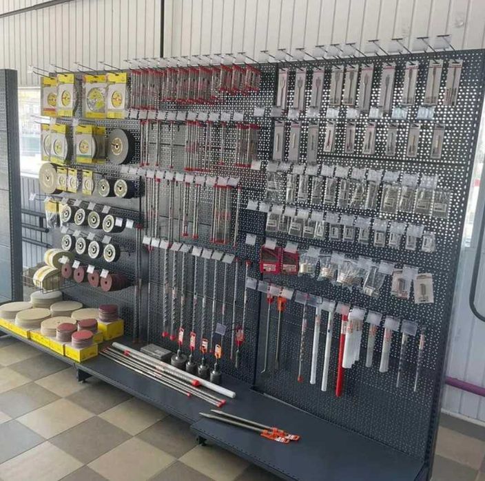 Торговые стеллажи. Касса прилавок. торговое оборудование. Витрины