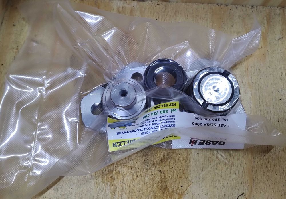 Zestaw naprawczy zwrotnicy CASE 5120 - 5150 nr kat. N13504, 19,95414C1