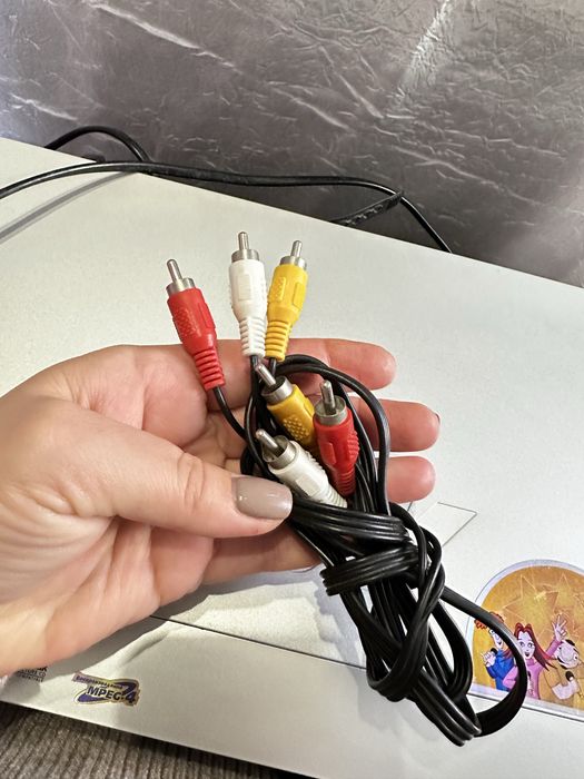 Відеоплеєр BBK DV 318 SI