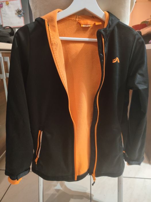 Chłopięca kurtka Softshell z kapturem