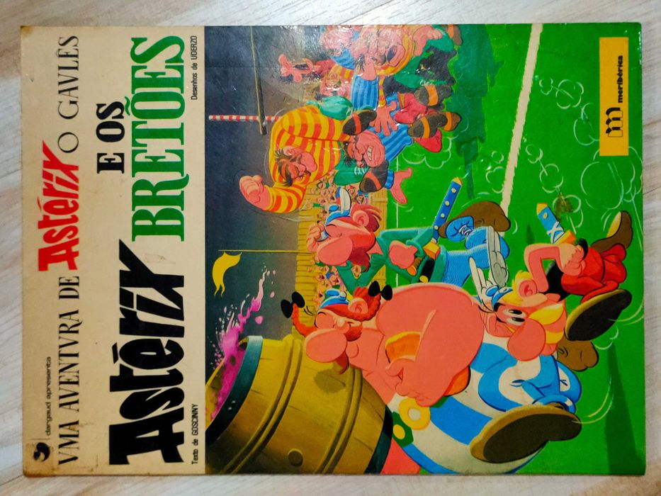 Vários álbuns de Astérix 2