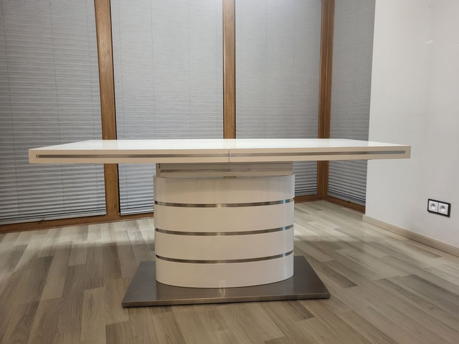 Stół rozkładany nowoczesny