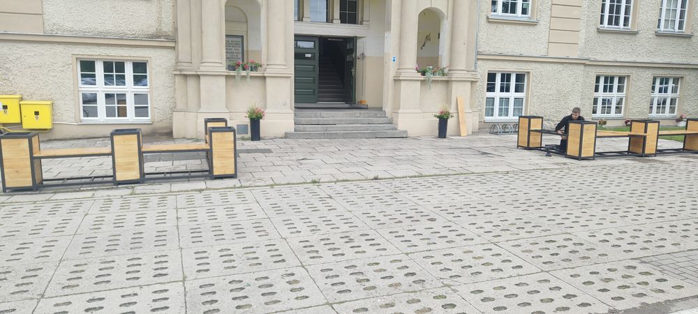 Ławka ogrodowa/parkowa/tarasową , z donicami !