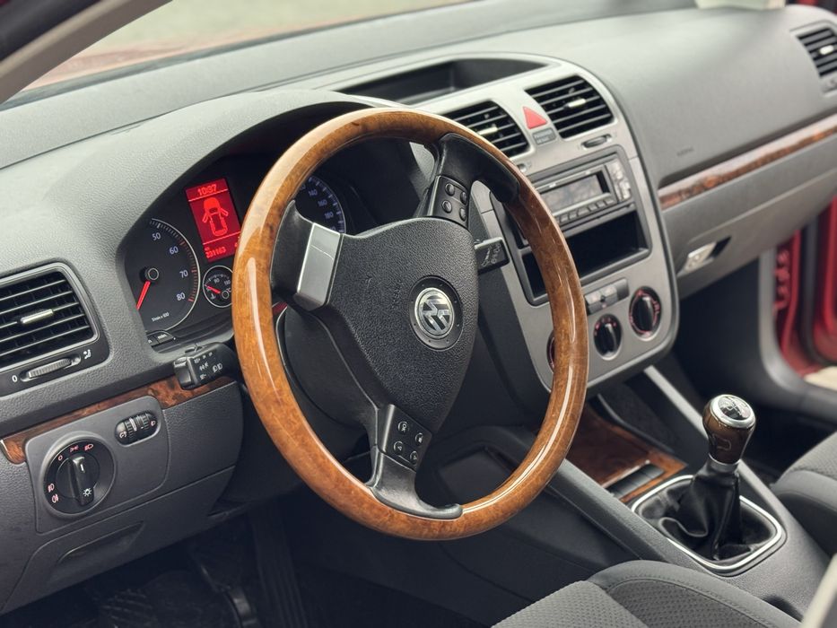 Volkswagen Golf 5 1.4mpi 2008 INDIVIDUAL