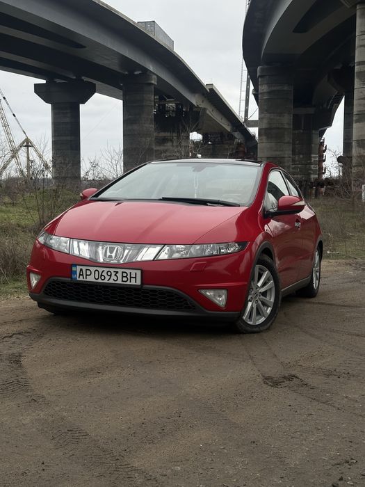 Honda Civic 5D 1.8 Пробег 60тысяч