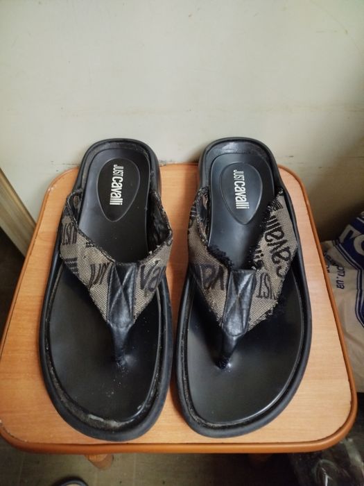 Продам мужские шлепки