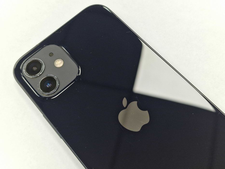Iphone 12 64GB/ Black/ Bat 79%/ Grade C / Gwarancja + ładowarka