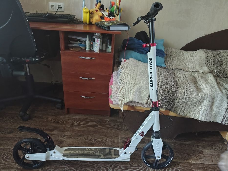 Продам самокат дитячий