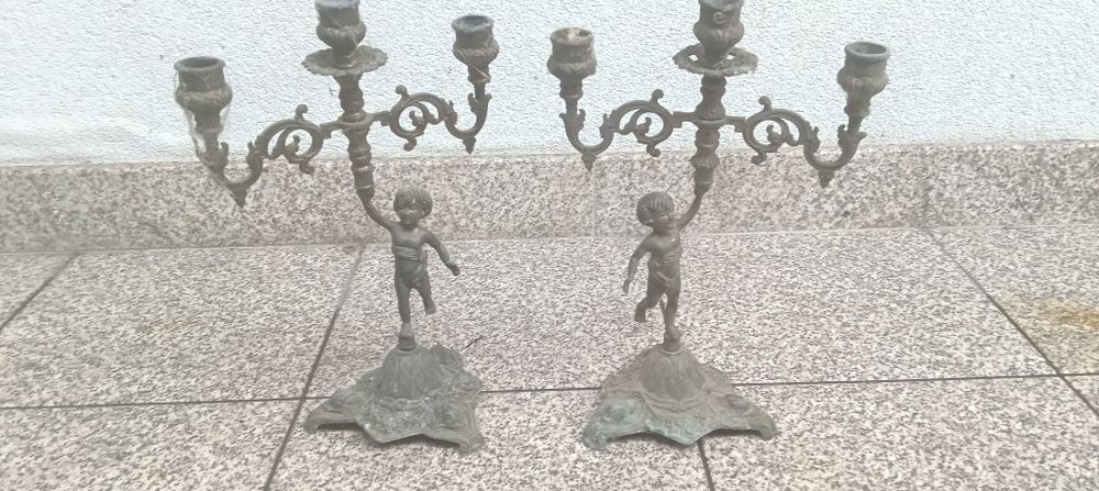 Castiçal muito antigo