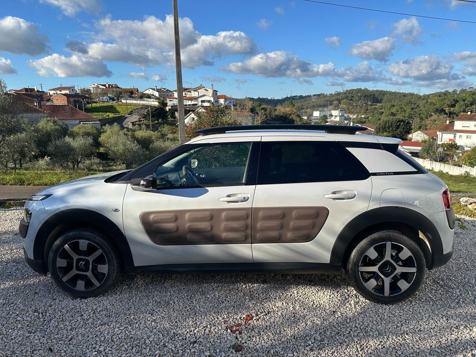 Citroën C4 Cactus 1.6 Diesel Automático 2014 – 101600 km