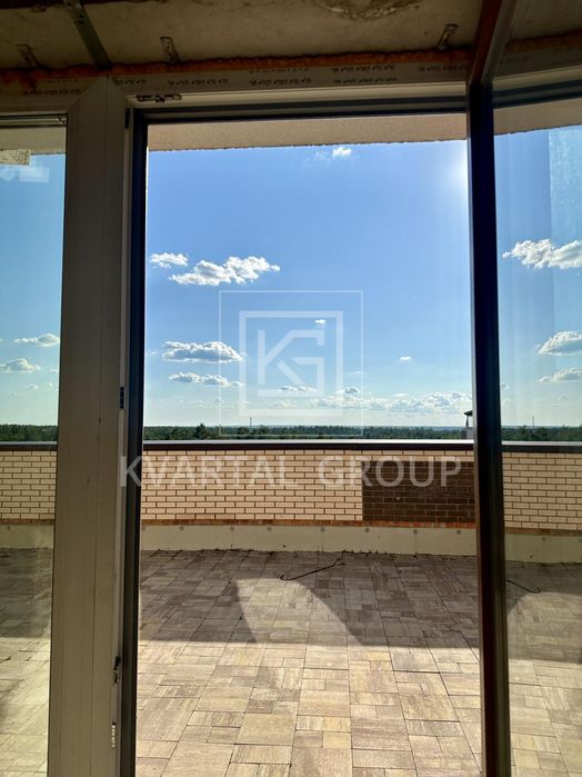 Квартира з Терасою! 2 Рівні! Центральний парк!