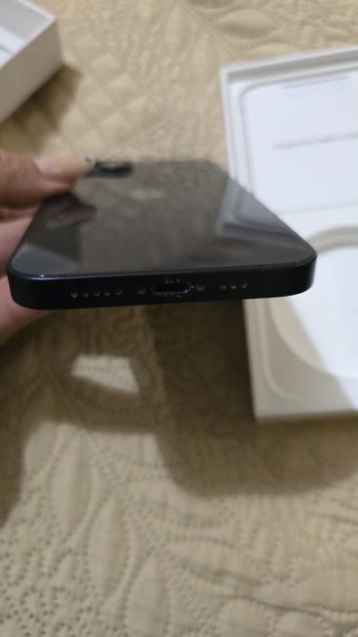 iPhone 13 - 128gb