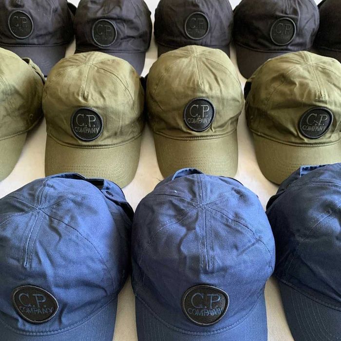 Бейсболка CP Company з вбудованими лінзами кепка СП Компани з патчем