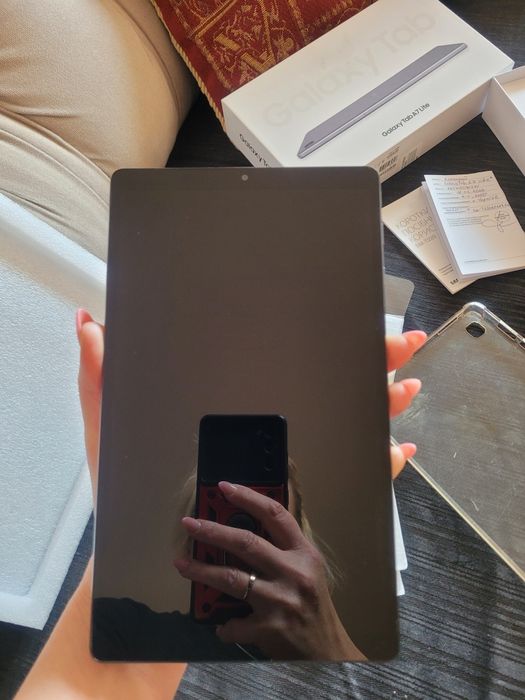 Планшет SAMSUNG Galaxy Tab 7