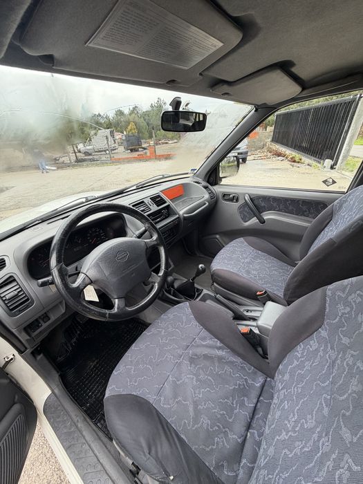 Nissan terrano 2.7 tdi 213 mil quilometros